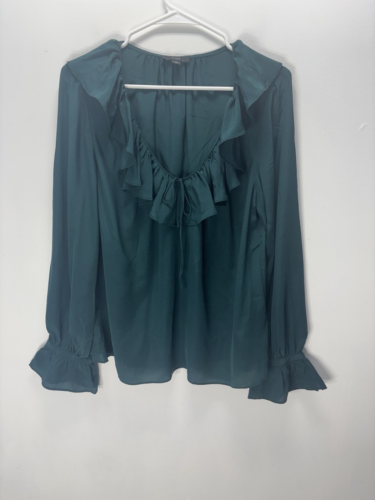 J  Crew  Women’s forest green silk ruffle collar/cuff blouse/top/boho Sz M