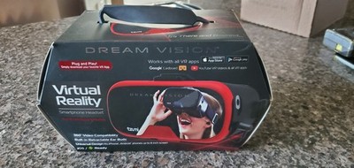 New Tzumi Dream Vision Virtual Reality Smartphone Headset With Ear buds RED