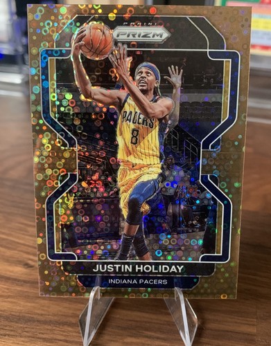 Justin Holiday 2021-22 Panini Prizm Bronze Fast Break (8/20) Jersey Number 1/1