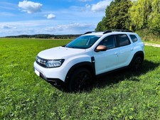 Dacia Duster Extreme DCI Blue 115PS 4x4 AHK Restgarantie T&Uuml;V 2028 * TOP  Zustand