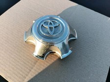 2003-2009 Oem Toyota Tacoma 4runner 810 Center Cap Good Condition 1 2003-2009 Oem Toyota Tacoma 4runner 810 Center Cap Good Condition 1
