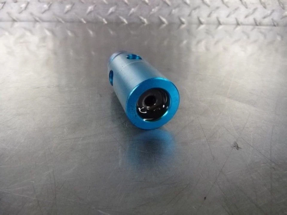 08 09 Yamaha YZF R6 R6R camioneta pickup de aceite Foto 3 de 4