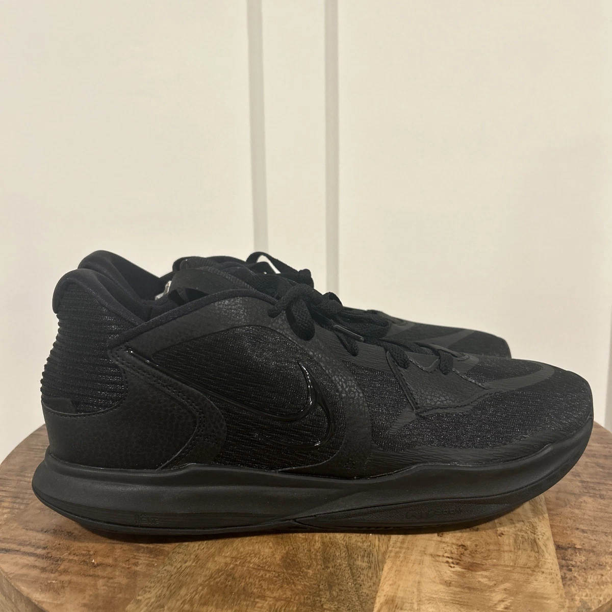 Nike Kyrie Low Triple Black | eBay