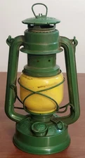 Vintage NIER FEUERHAND Western Germany BABY 275 LANTERN w Yellow SUPRAX GLOBE