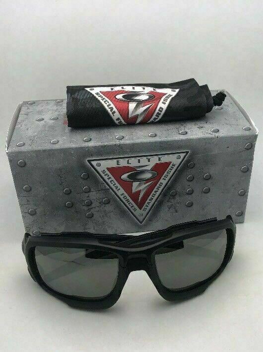 OAKLEY B-1B グリップ 2010復刻 未使用 OAKLEY B-1B グリップ 2010復刻