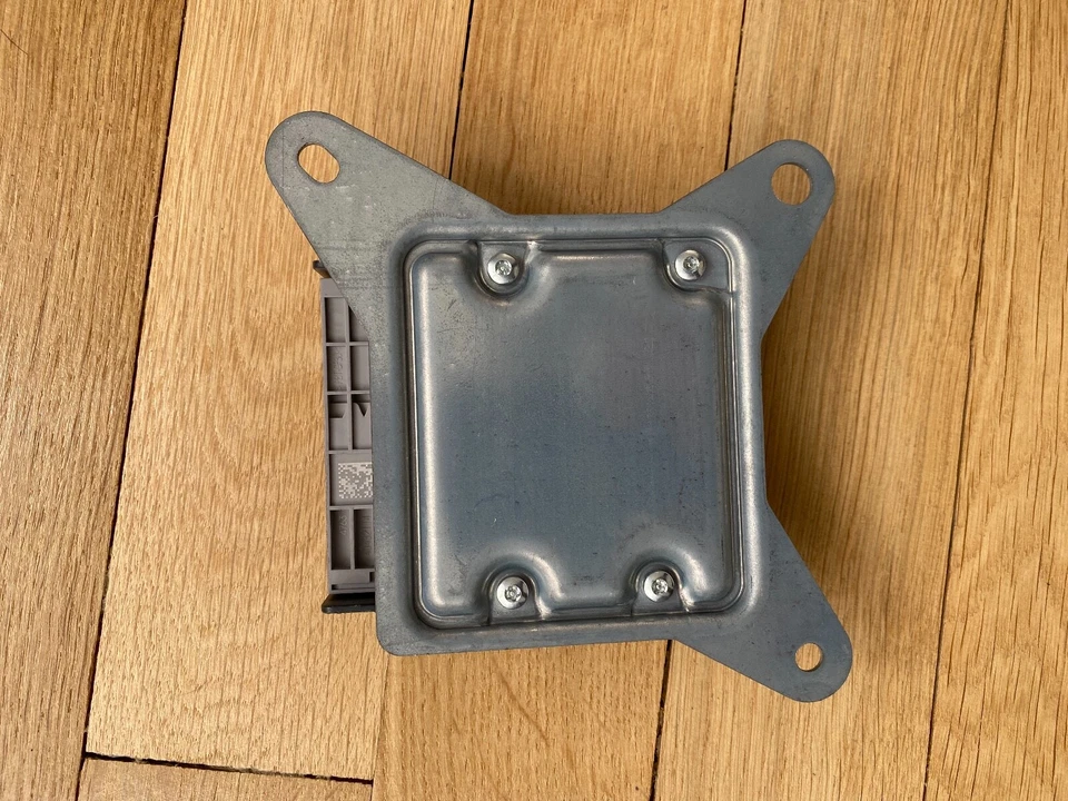 Renault airbag control unit 985100858R - Image 2 of 3