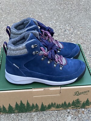 adrika hiker