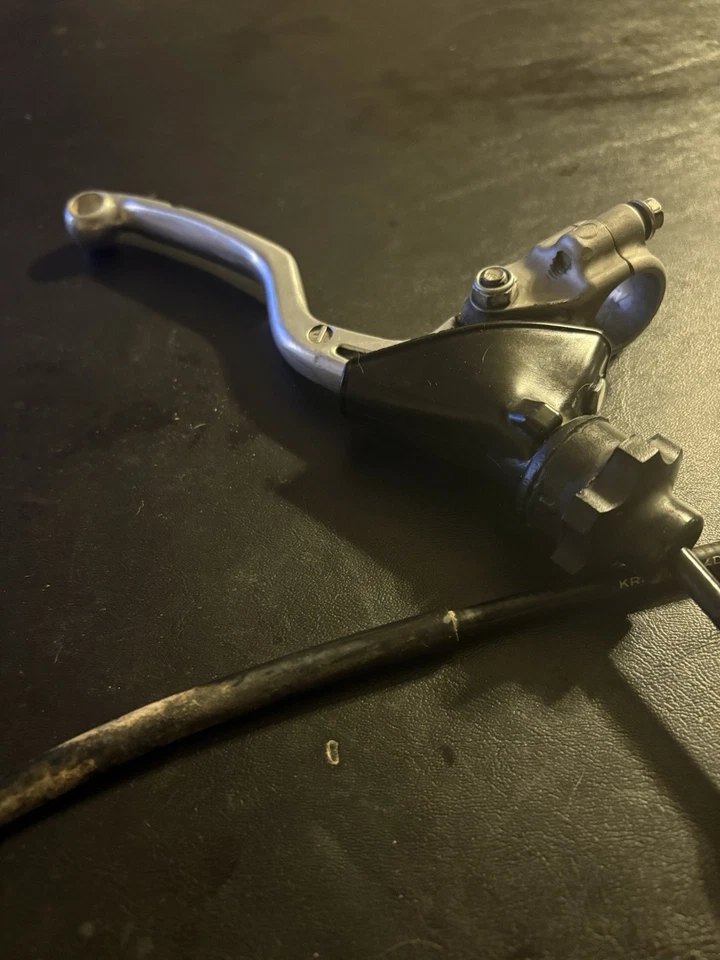 2015 08-17 OEM HONDA CRF250R РЫЧАГ СЦЕПЛЕНИЯ НАСЕЧКА КАБЕЛЬ В СБОРЕ КРЕПЛЕНИЕ - Изображение 3 из 4