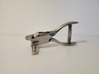 Heavy Duty ID Badge Hand Held Adjustable Slot Hole Punch Metal 3943-1010 — photo 1