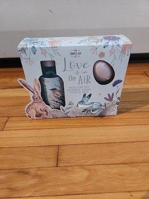 The simple Joy Co., Love Is In The Air, Easter Set Wash, NWT In Box