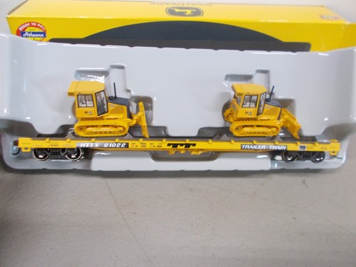 TOPADORAS ATHEARN~ TREN REMOLQUE 60' VAGÓN PLANO # 91022-JOHN DEERE 650H -RTR~ ESCALA HO | Zustand: New