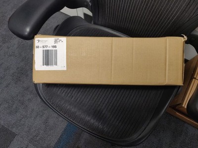 New Ergotron 60-577-195 Neo-Flex  Wall Mount Lift for LCD Monitor