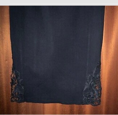 River Island Black Skirt With Crochet Lace Design - 第 2/4 張圖片