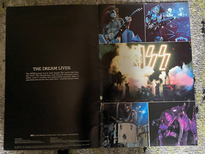 KISS ON TOUR Destroyer版 ツアーパンフ Kiss KISS ON TOUR Destroyer版 ツアーパンフ Destroyer Tour Program