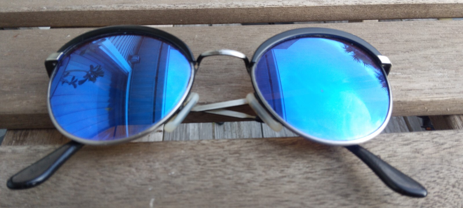 Revo 973/001 Unisex Fashion Sunglasses made in Italy REVO Blue Mirror