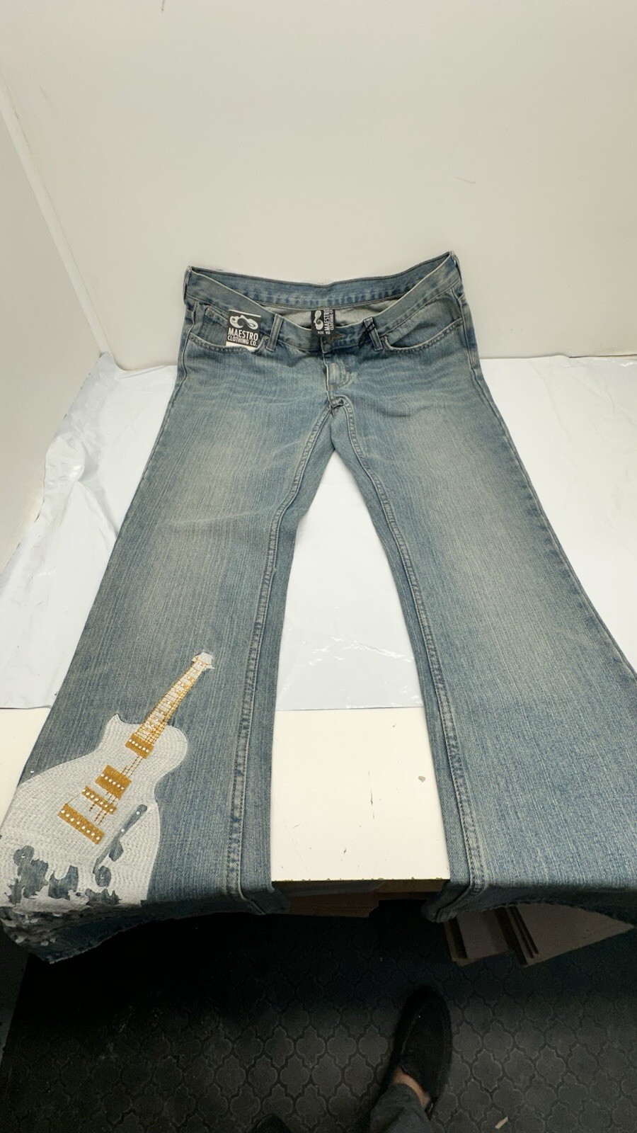 Maestro Clothing Company Woman’s Jeans Size 15 With Graphic On Leg