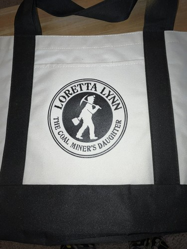 Loretta Lynn Coal Miner's Daughter T-Shirt, Key Chain, Tour Book program, bag - Picture 9 of 17