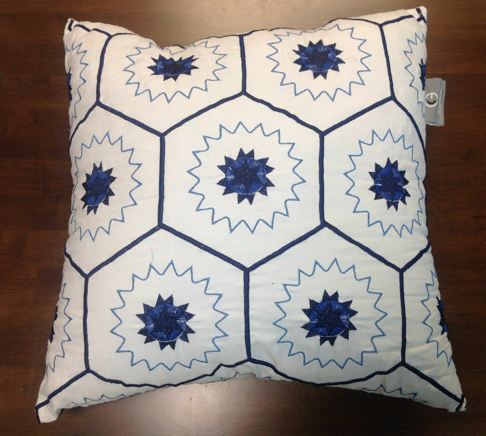 Декоративная подушка Concierge Collection Elements, 18X18