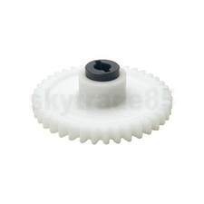 17522-31031 Water Pump drive Gear For Suzuki ...