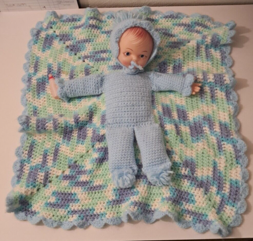 BEAUTIIFUL VINTAGE HANDMADE CROCHET BABYDOLL BLUE NO TAGS D26