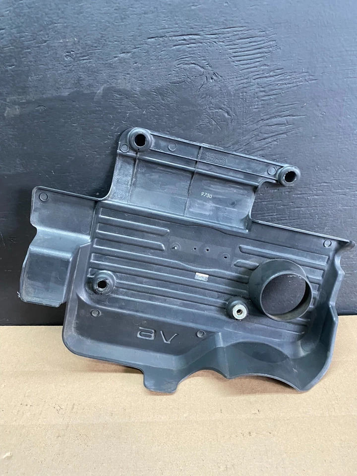 Infiniti i30 3000 V6 1999 2000 2001 cubierta del motor protector del motor D2549 Foto 4 de 4