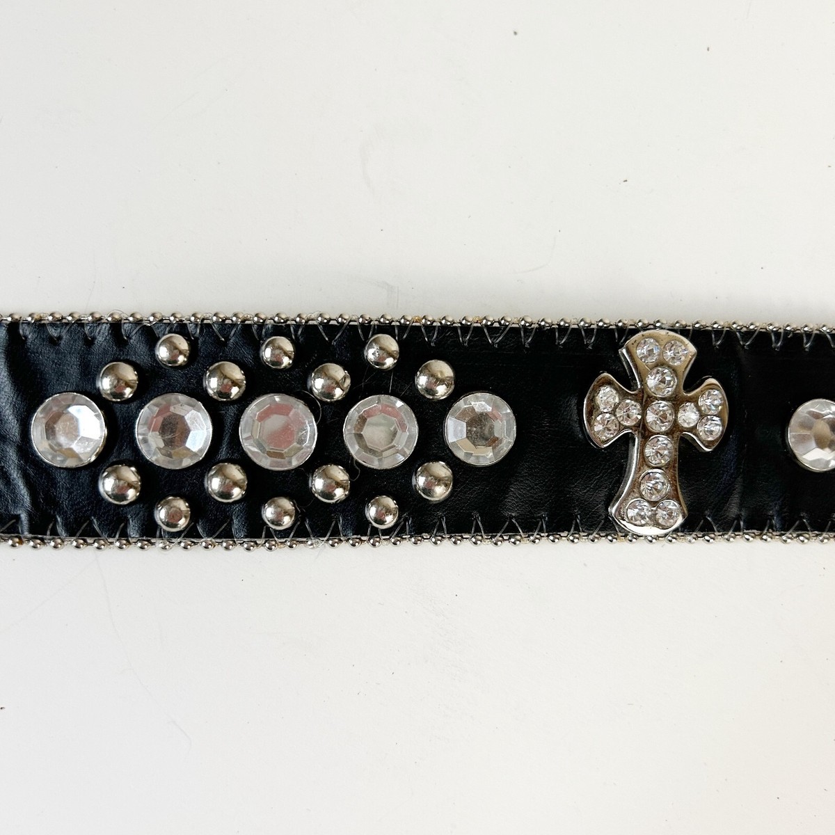 BHW Embellished Black Leather Studded Rhinestone Western Cowgirl Belt Size L BHW Western Belt Womens XS Black Leather Rhinestone Cross  main image 4