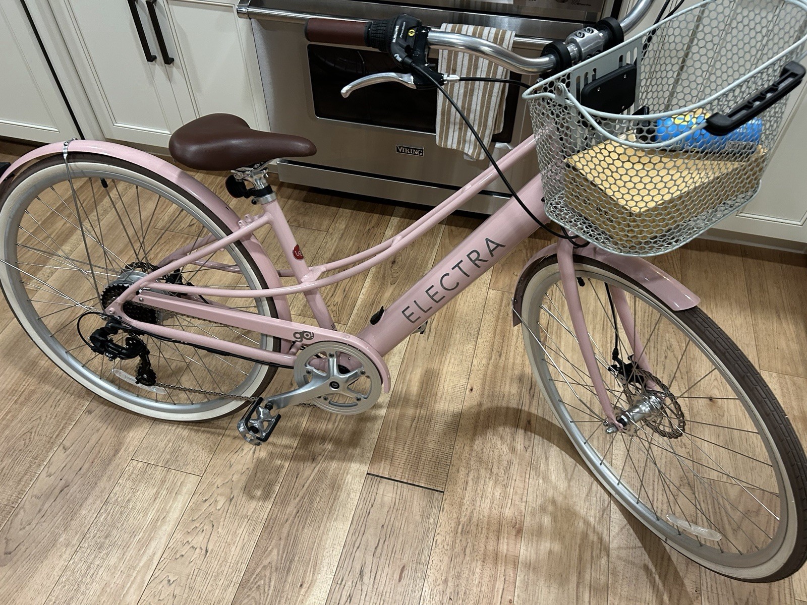 Electra Pink LOFT GO! 7D EQ Step-Thru E-Bike - RARE TO FIND THIS COLOR and model