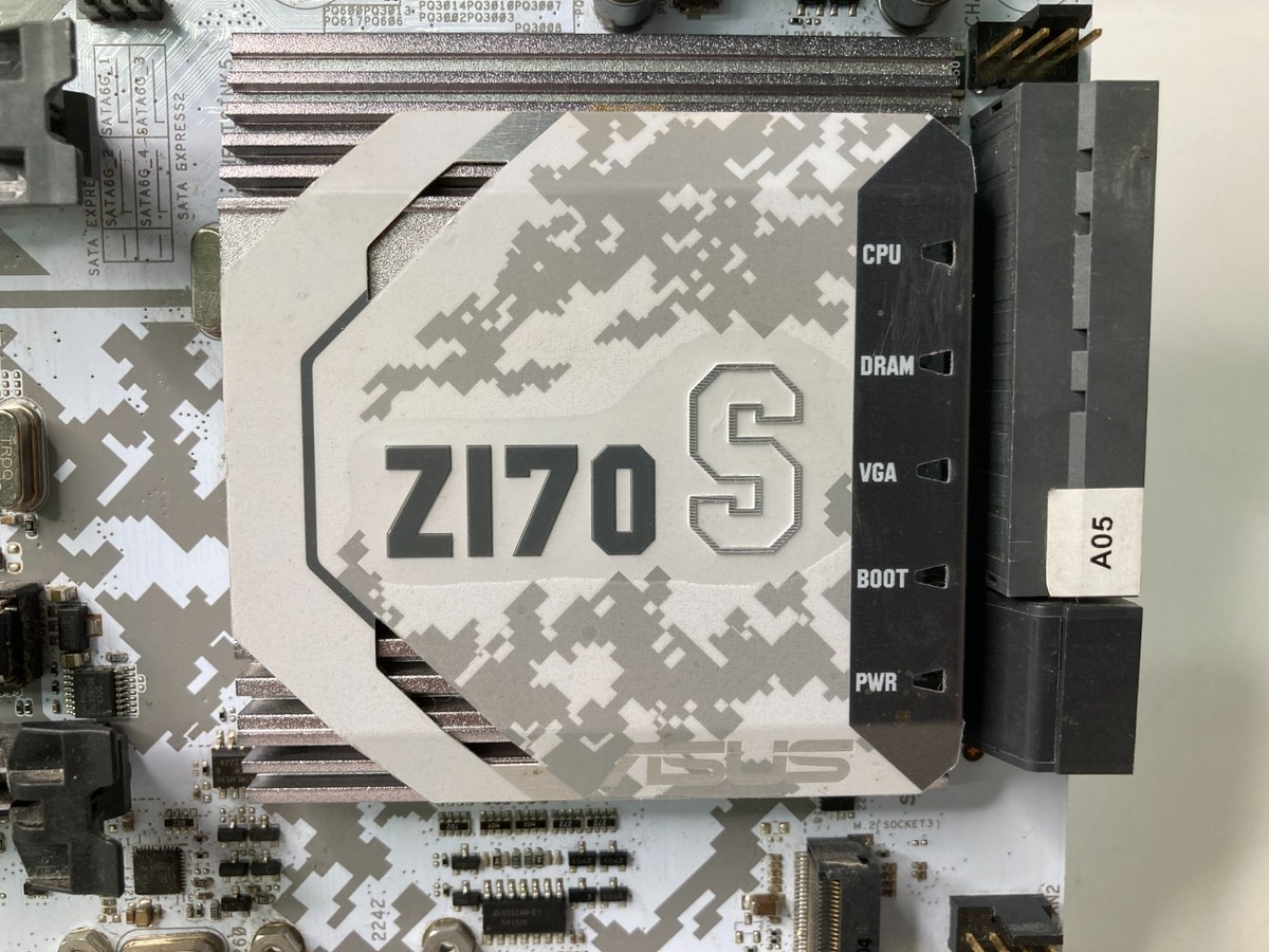 CPU thatb1709043student ASUS SABERTOOTH Z170S Motherboard Intel LGA1151 Socket DDR4 ATX