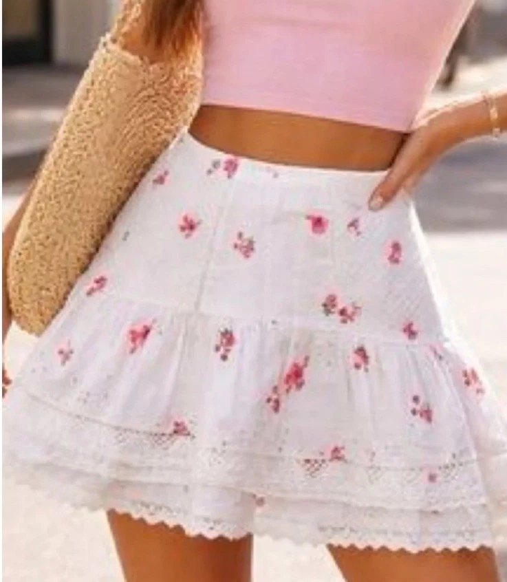 NWT Zara White Eyelet Skirt Size M 100% Cotton Floral Cottage Core