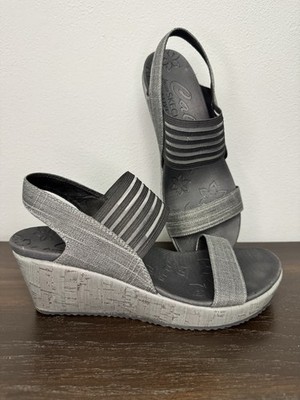 Skechers Cali Women's Beverlee Tiger Posse Comfort Wedge Sandals size 8.5