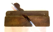 Vintage Howland 1-3/8" roundover bullnose plane