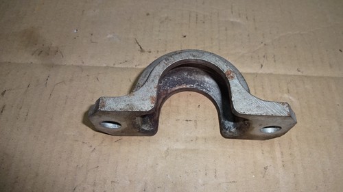 Audi 100 Schellen Stabilisator Halter 4A0411336D Klammer