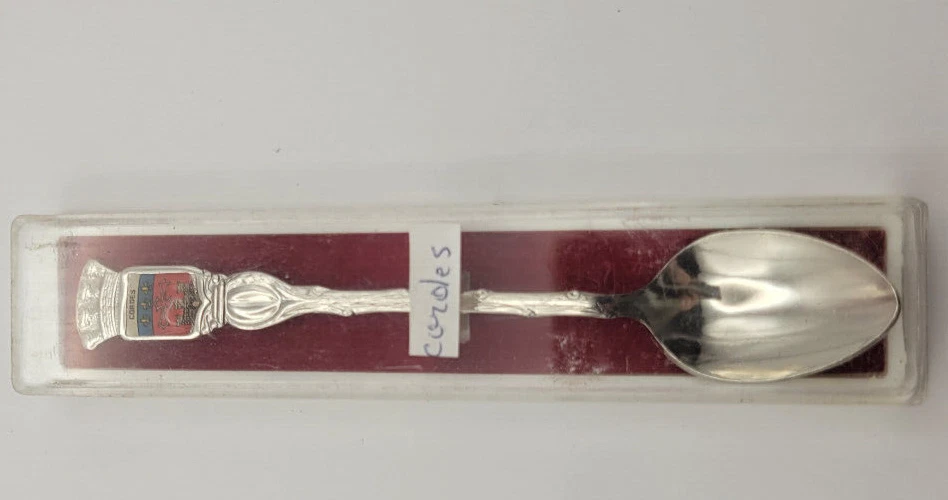 petite cuillère de collection argentée de Berlin