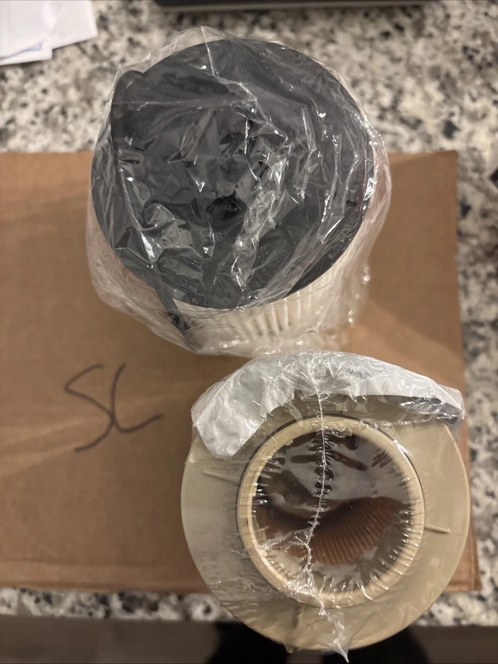 Genuine Ford Motorcraft OEM Fuel Filter 6.4L Ford F-250 SUPER DUTY 2008-2010 NOS - Image 2 of 2