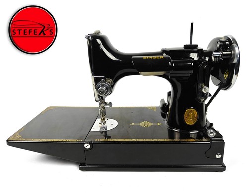 Vintage 1936 Singer Model 221 Sewing Machine w/ Case & Accessories - TNA81525a
