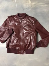 bermans leather jacket Men’s Size 44L (L) Excellent Cond Removable Inner Vest