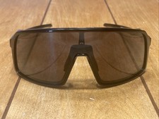 Oakley Sunglasses Frames SUTRO OO9406-0137 Matte Black Prizm Black Lenses EUC