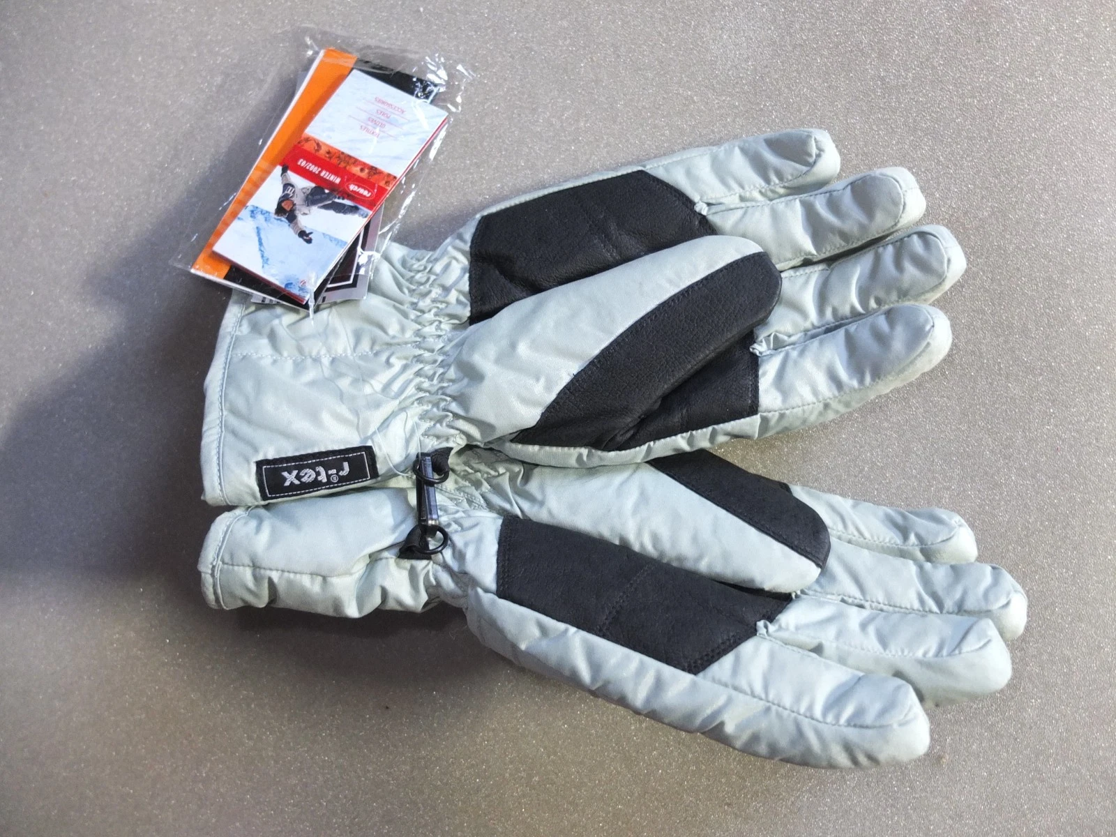 Reusch R-Tex ski and snowboard performance gloves winter gloves size 8.5 Gray