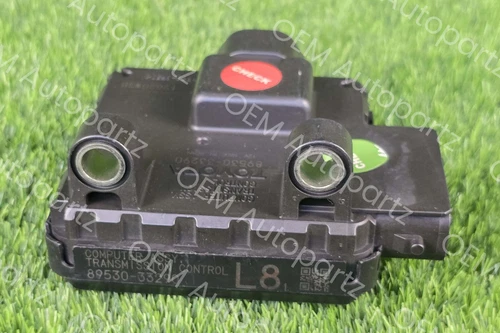 Lexus ES350 2013 Transmission computer Module 89530-33290 Oem Used - Picture 5 of 16