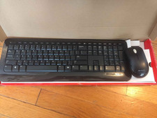 Microsoft Wireless 800 Desktop Keyboard Mouse Bundle - Wonky Dongle