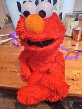 Sesame Street Tickle Me Elmo Interactive Soft Toy 16inch Speaks English/Spanish