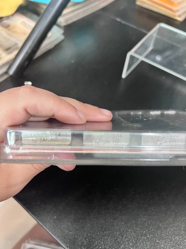 Ridgid 47855 1/2"-3/4" NPSM HS 14 TPI Universal Pipe Dies - Image 2 of 4