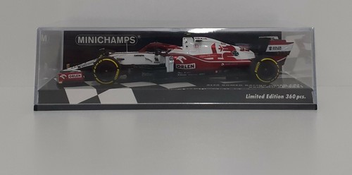 Model Car Scale 1:43 Formula 1 MINICHAMPS Alfa Romeo Sauber Giovinazzi 2021 - Picture 1 of 5