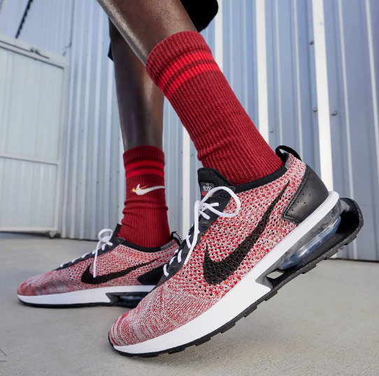 Nike Air Max Flyknit Racer Sneaker FD2764-600 Size 11.5 or  display picture 2