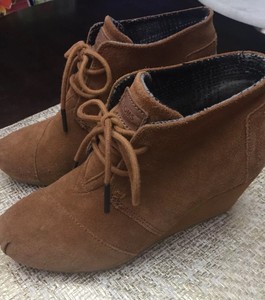 toms lace up wedges