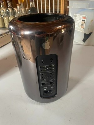 Apple Mac Pro  6-Core Intel Xeon E5 processor - 16GB RAM 256GB PCI -No OS