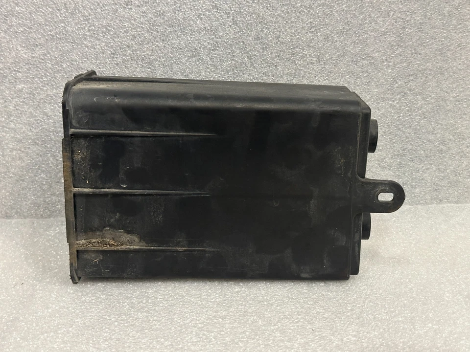 Jaguar XK8 1997-2002 evaporador de combustible bote de vapor de carbón OEM Foto 2 de 3