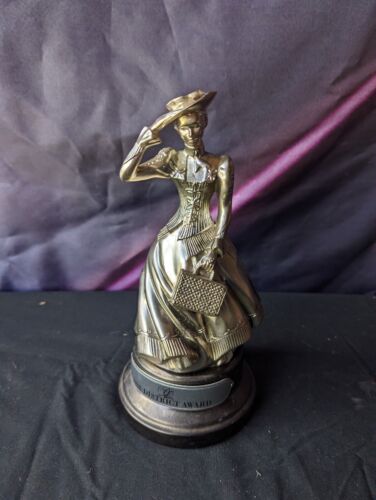 1988 AVON Mrs. Albee PEWTER STATUE FIGURINE District Sales ACHIEVEMENT AWARD