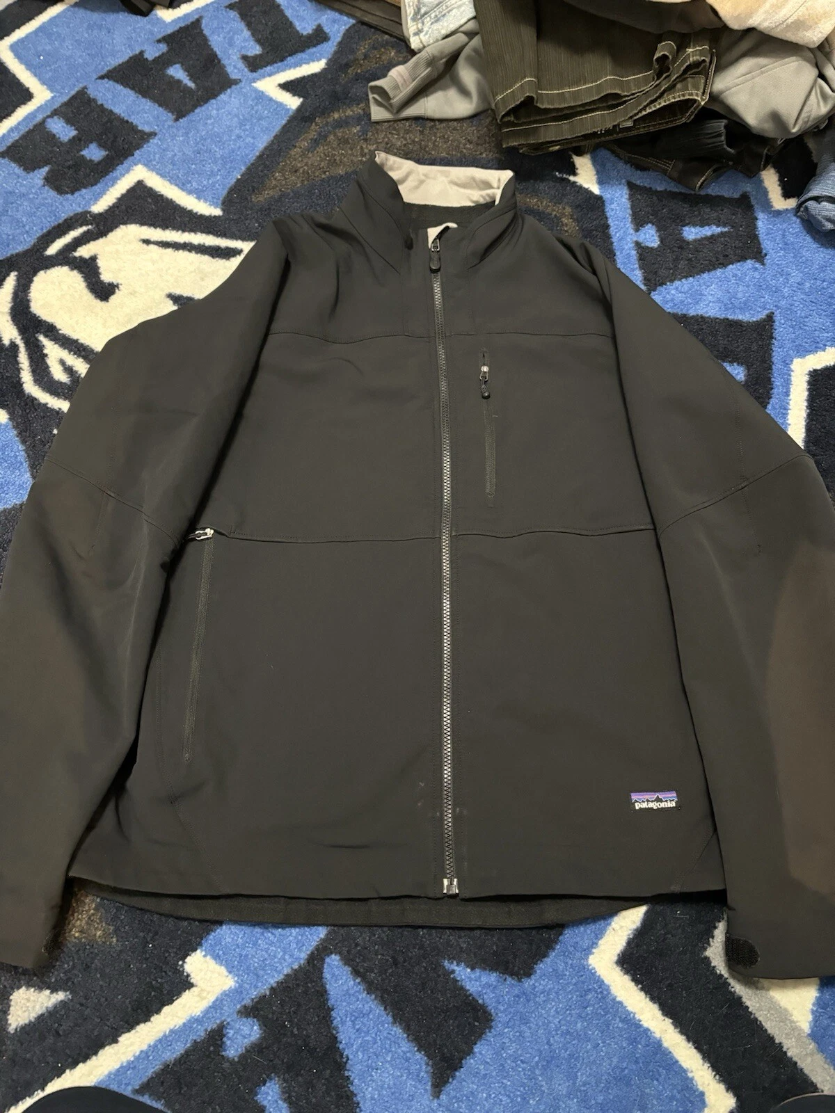 Patagonia Jacket Mens XL Black Adze Hiking Outdoors Soft Shell Full Zip Casual