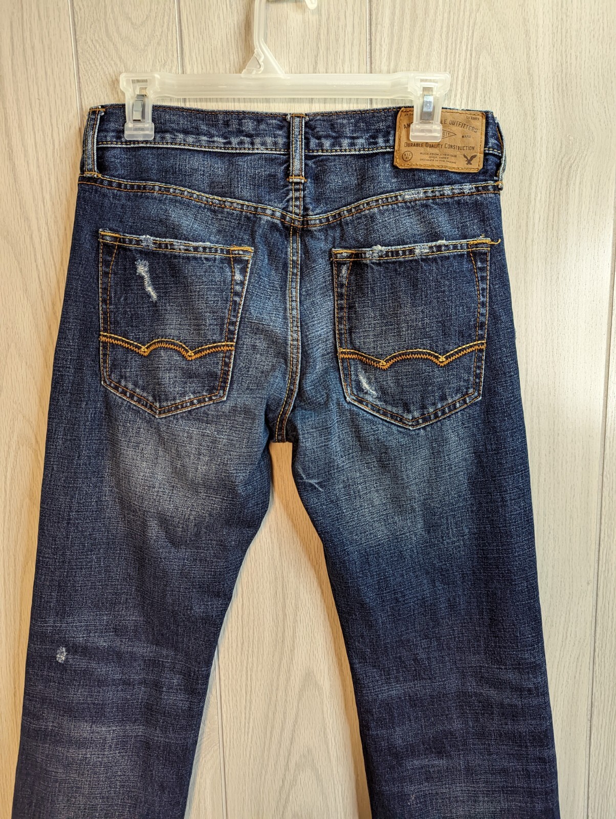 Distressed American Eagle Men Jeans Size 29x32 Origin… Gem